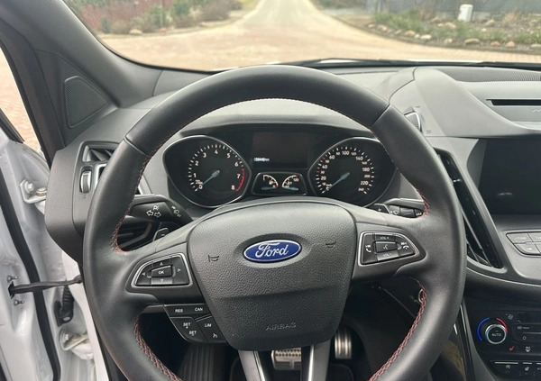 Ford Kuga cena 77500 przebieg: 59450, rok produkcji 2018 z Tuchola małe 781